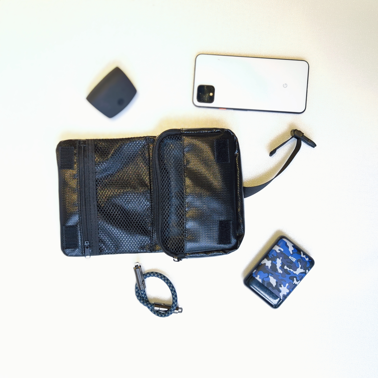 工廠訂製隨身型行動電源阻燃防火收納包-Z123B