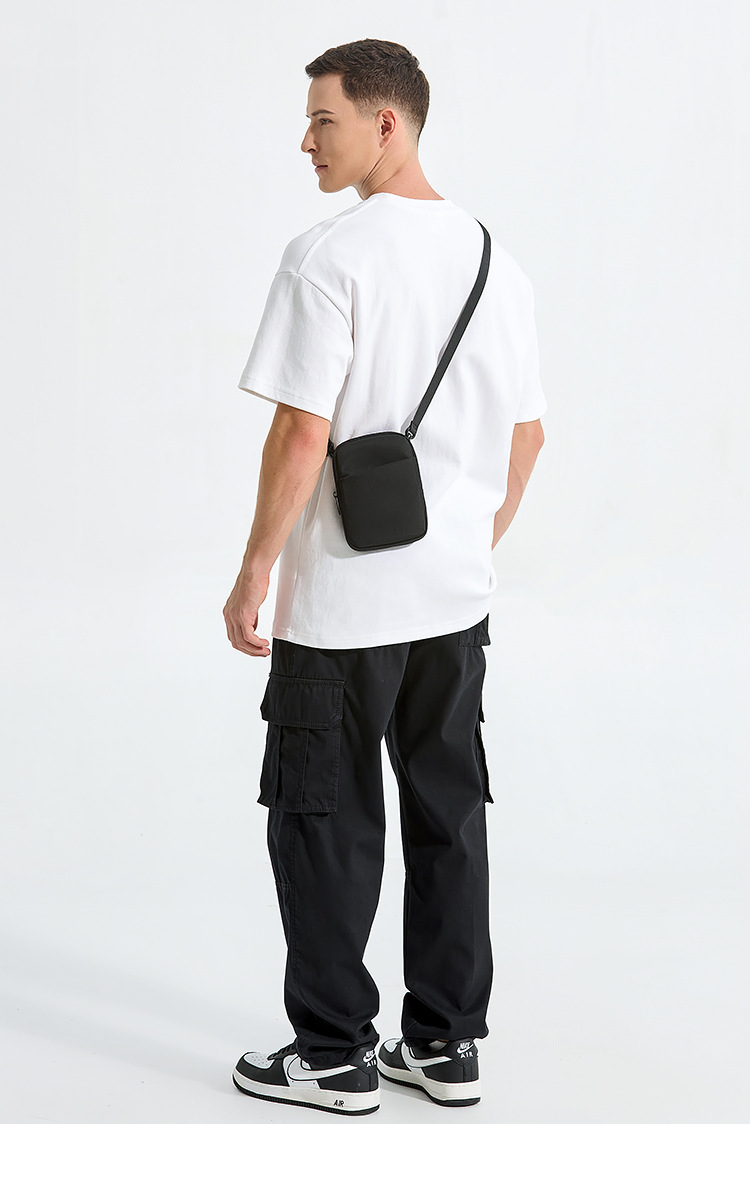 工廠客製日系手機包護照包斜背包側背包-F114