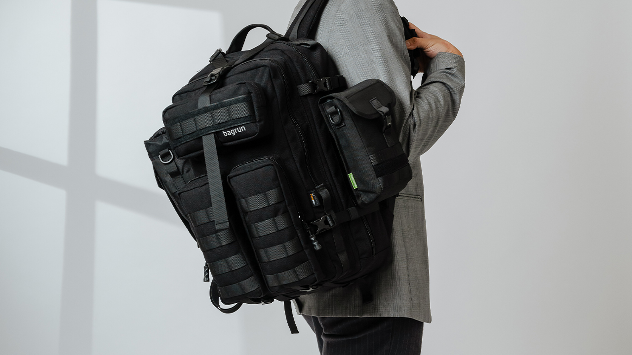 軍規結構走入都市通勤市場　機能設計成日常背包趨勢