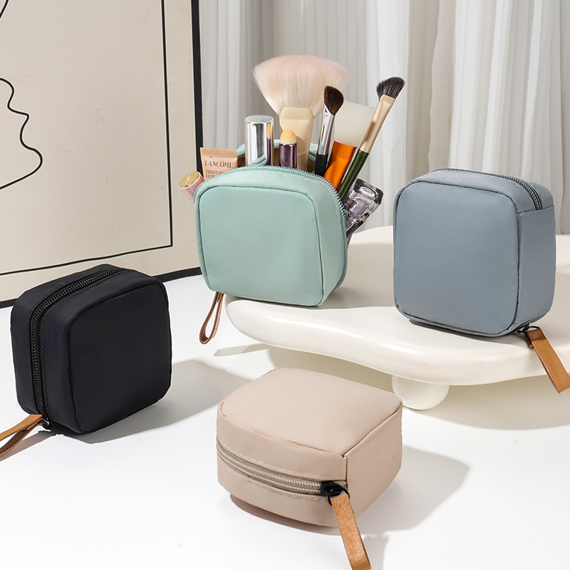 訂製韓系收納包化妝包口紅包-Z142